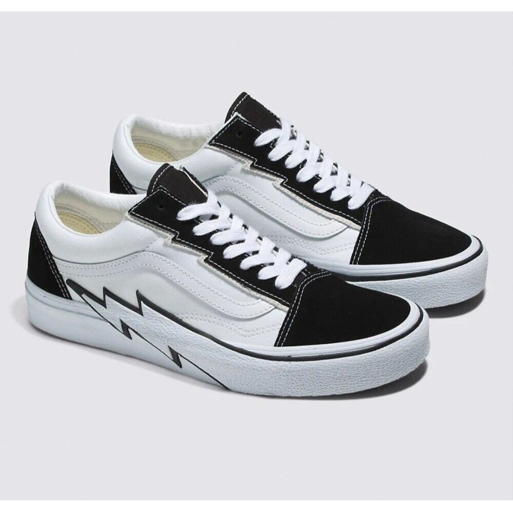 Vans Old Skool Bolt Black & White Lightning Low Top Sneakers SZ 6.5 M ,8.0 W